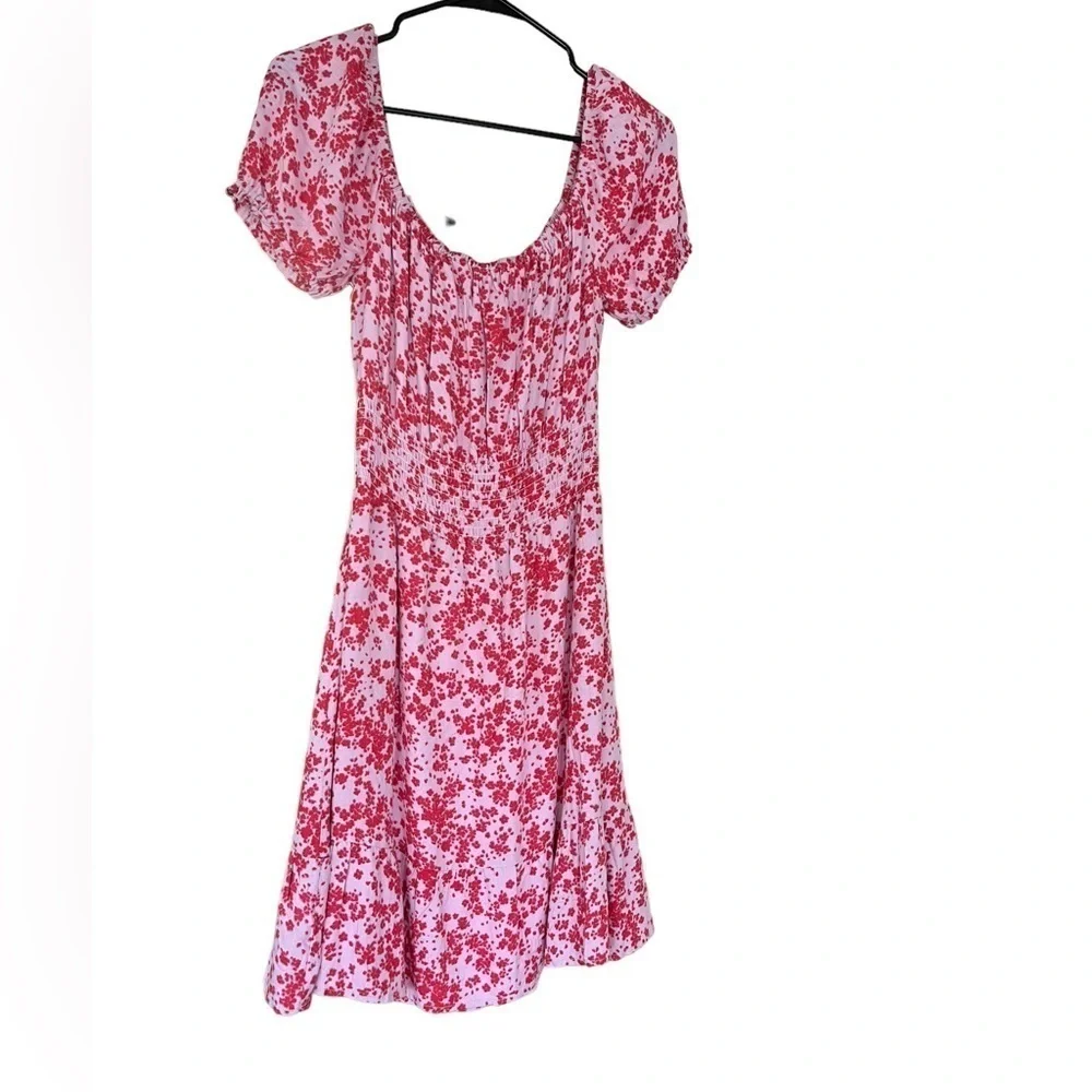 NWT Cupcakes and Cashmere Floral Dress - Picture 3 of 8
